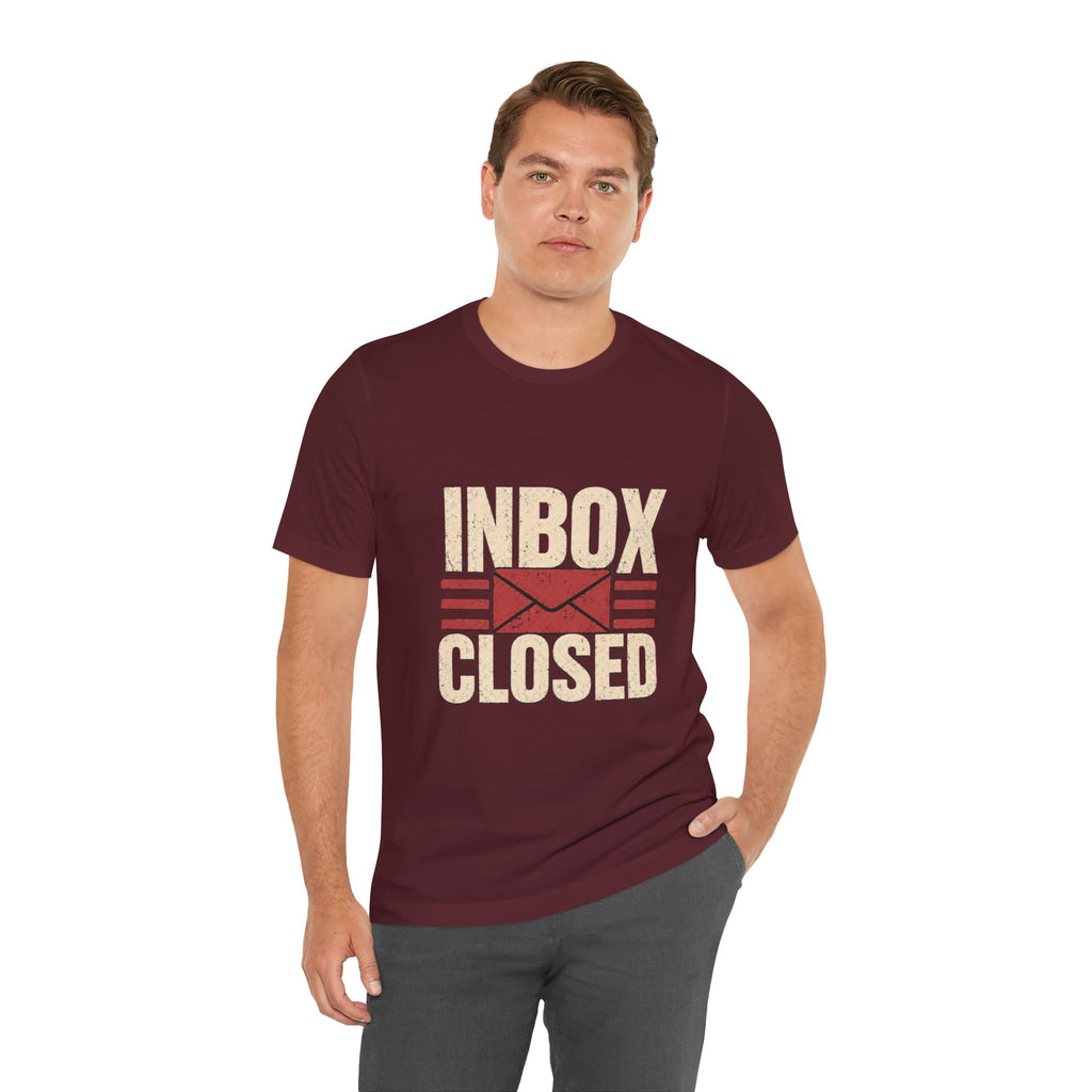 Color: Maroon | Mockup 2