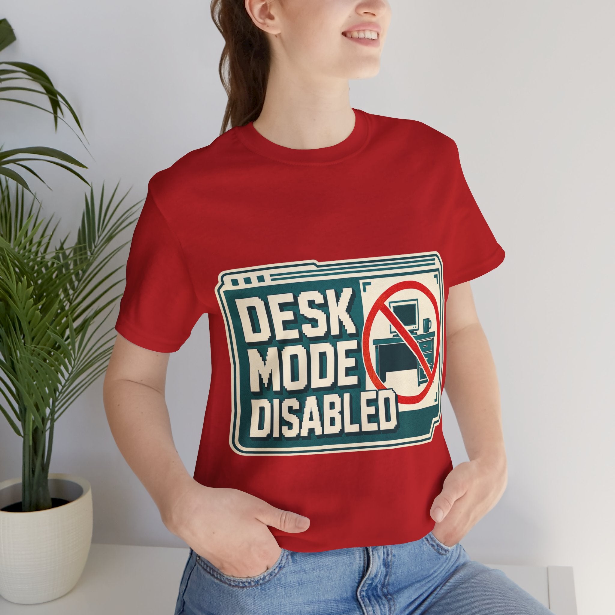 Color: Red | Mockup 3
