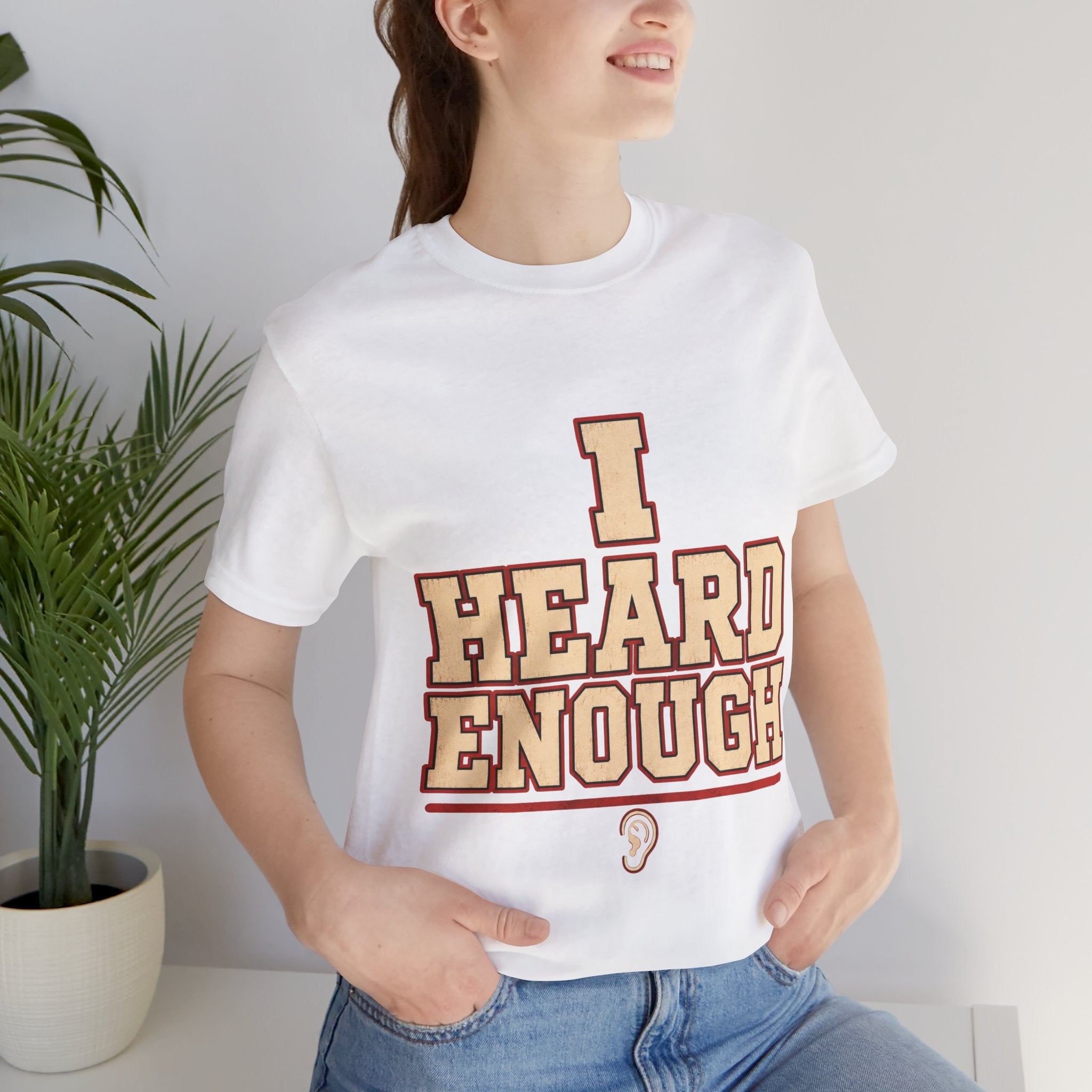 Color: White | Mockup 3