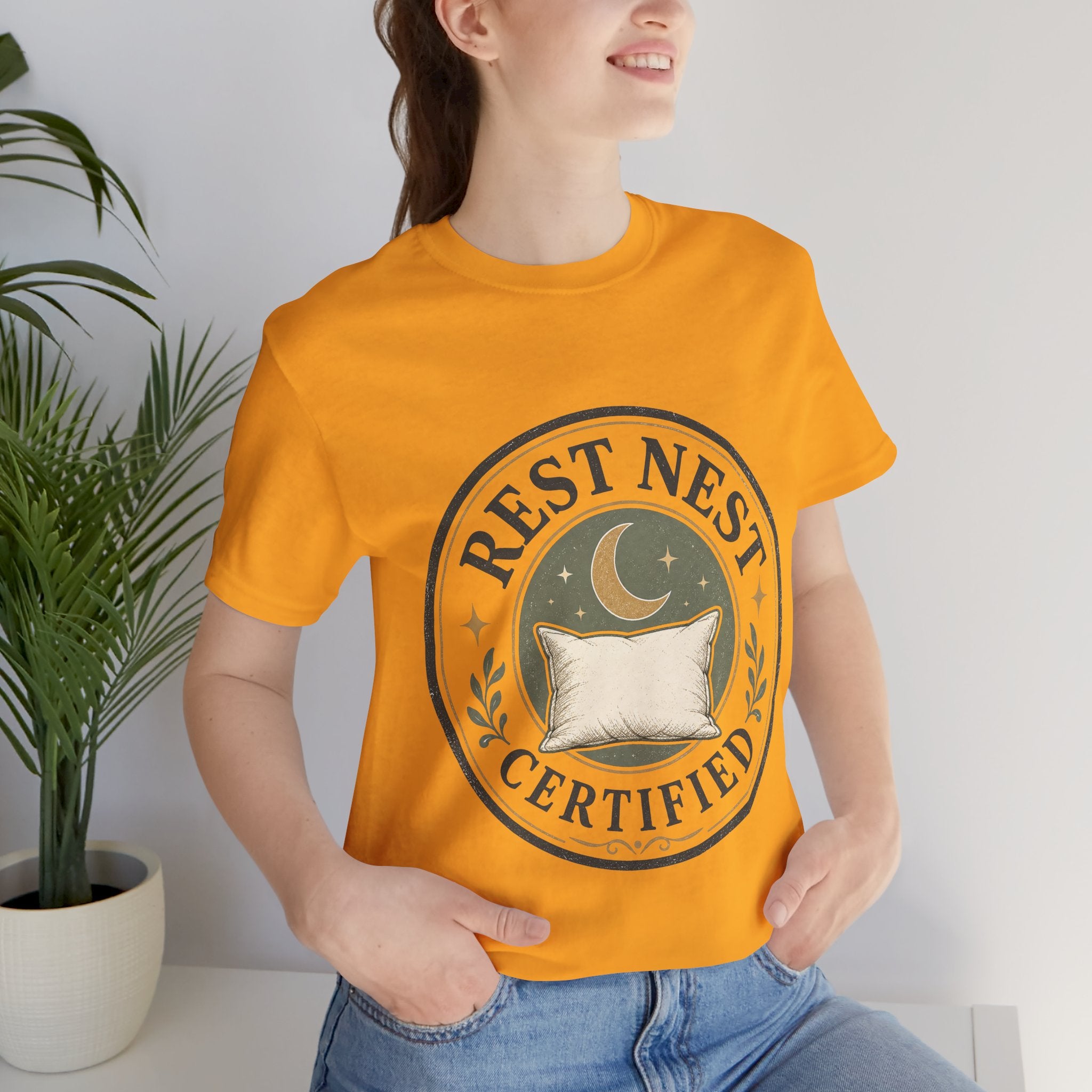 Color: Gold | Mockup 3