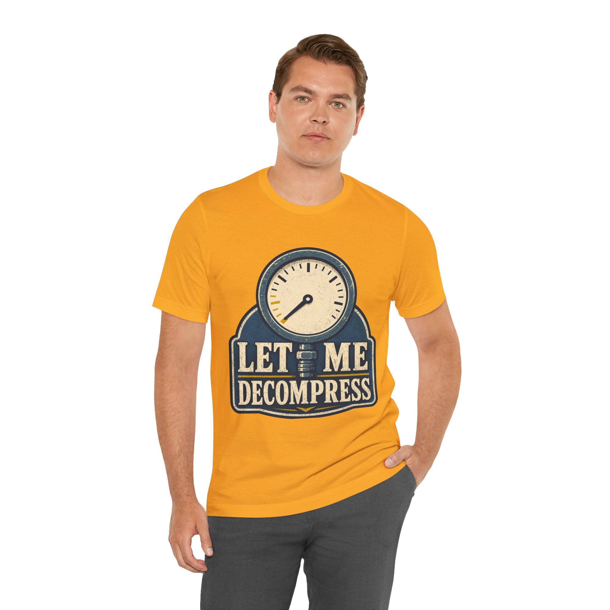 Color: Gold | Mockup 2