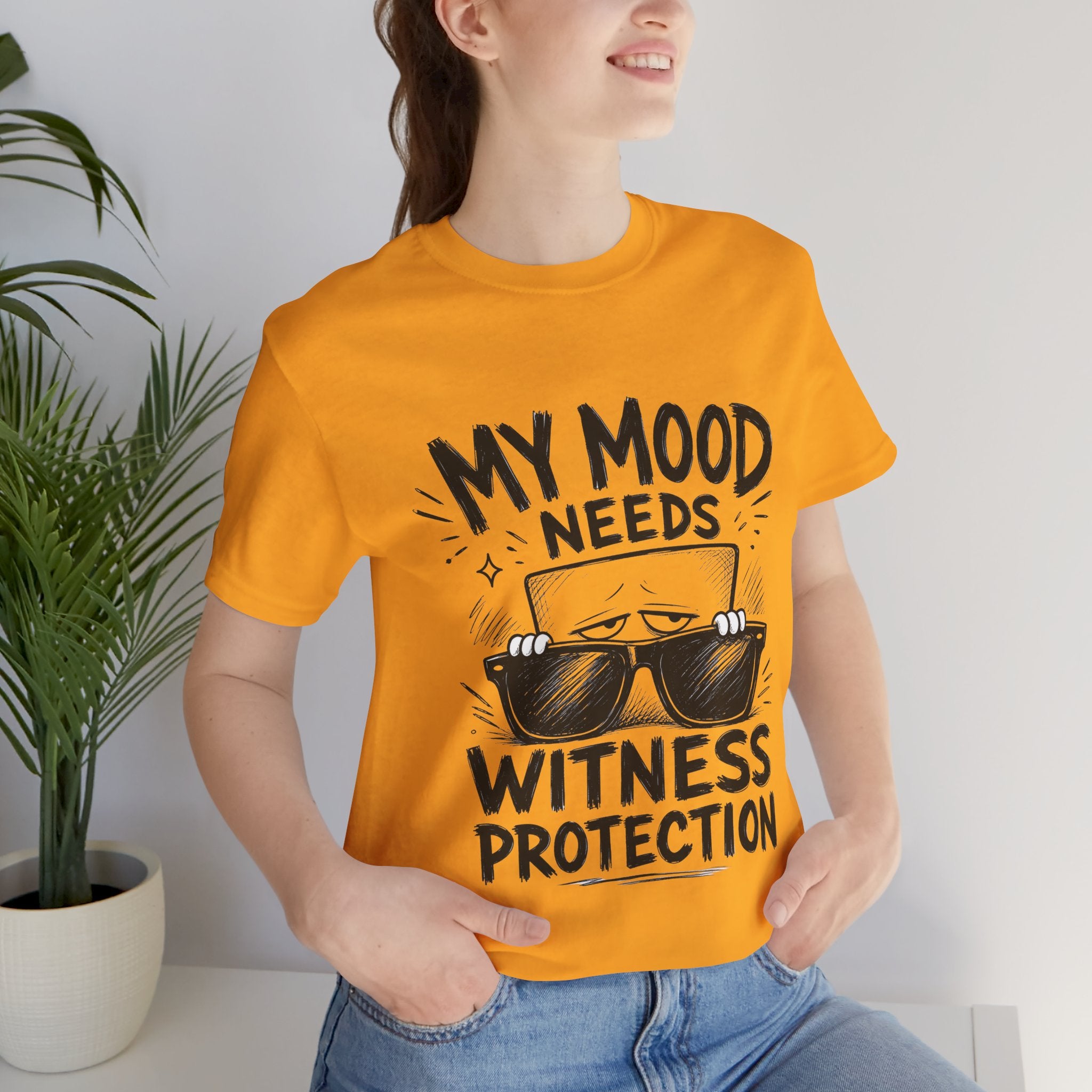 Color: Gold | Mockup 3