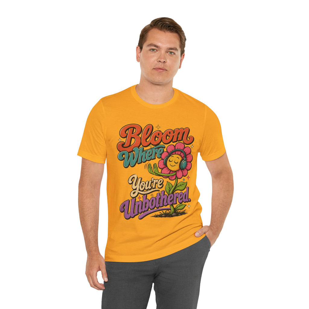Color: Gold | Mockup 2