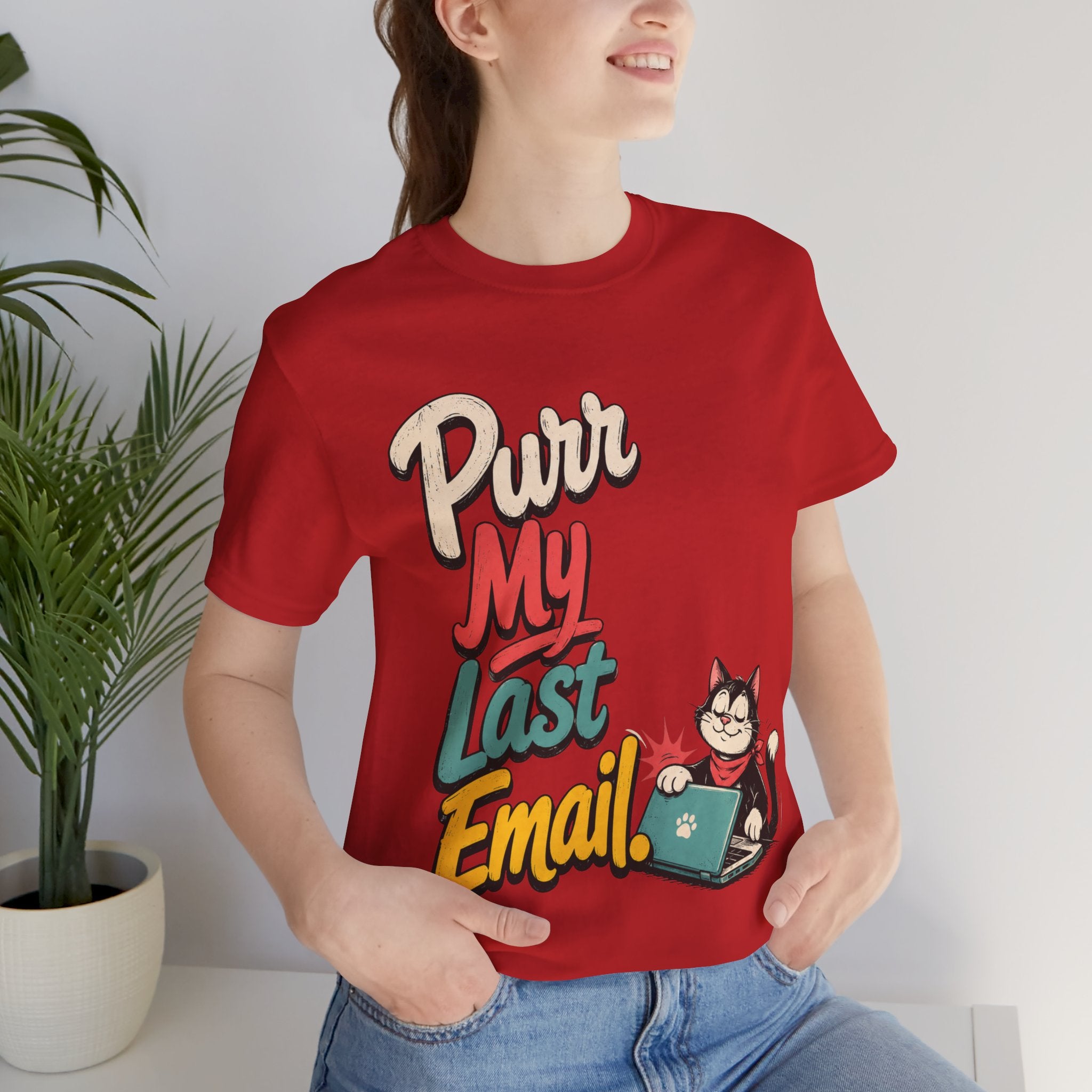 Color: Red | Mockup 3