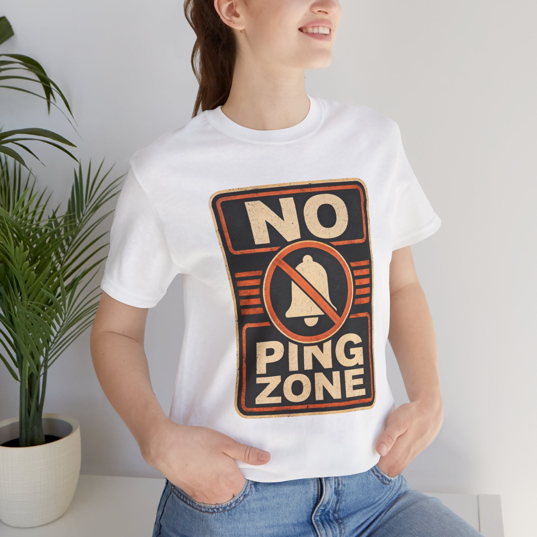 Color: White | Mockup 3