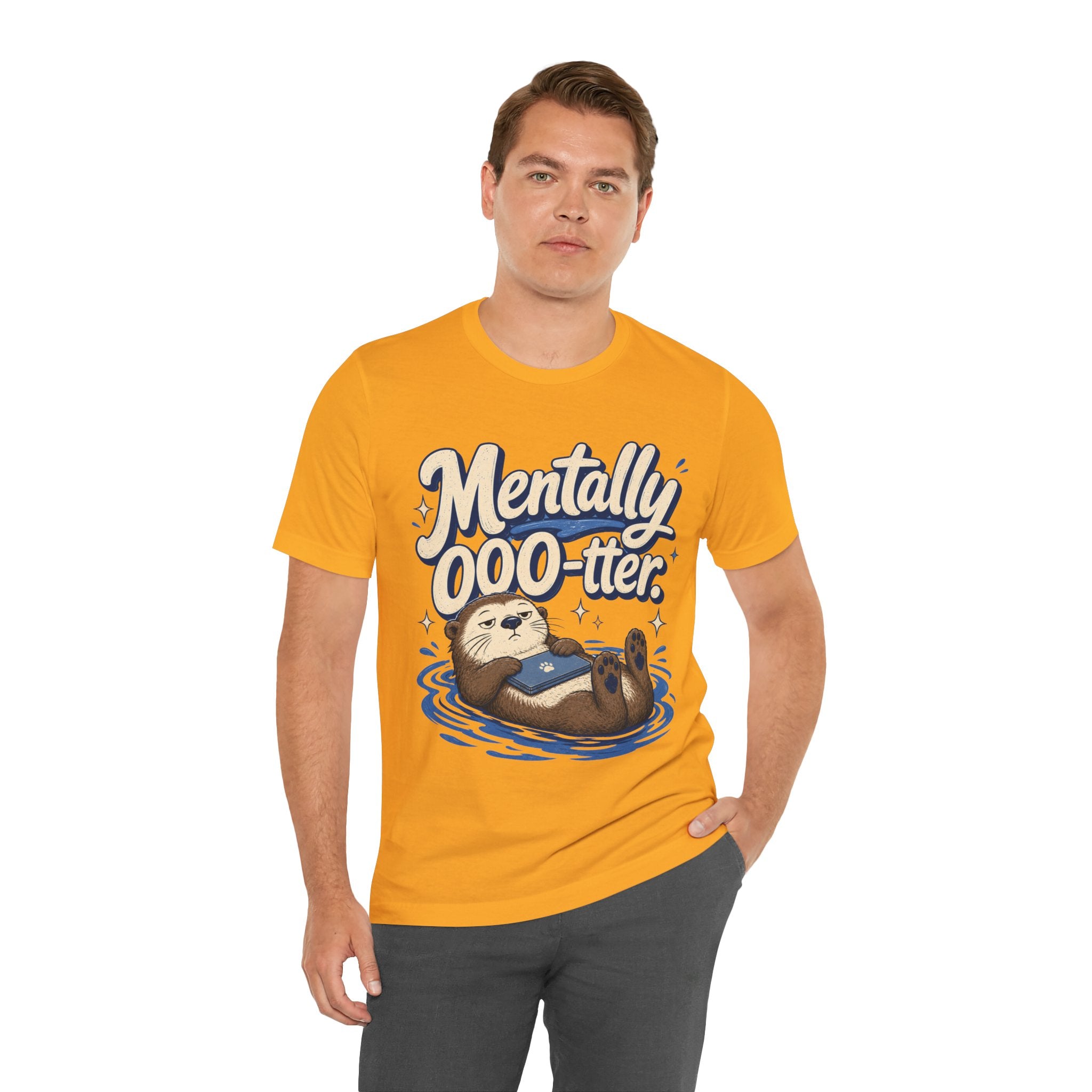 Color: Gold | Mockup 2