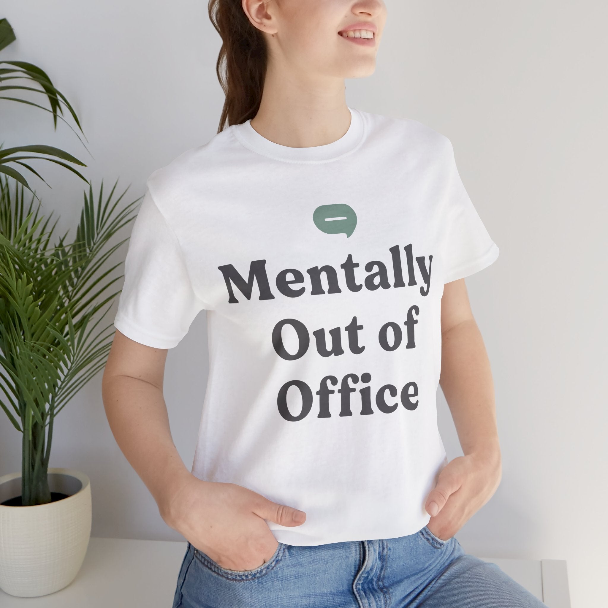 Color: White | Mockup 3
