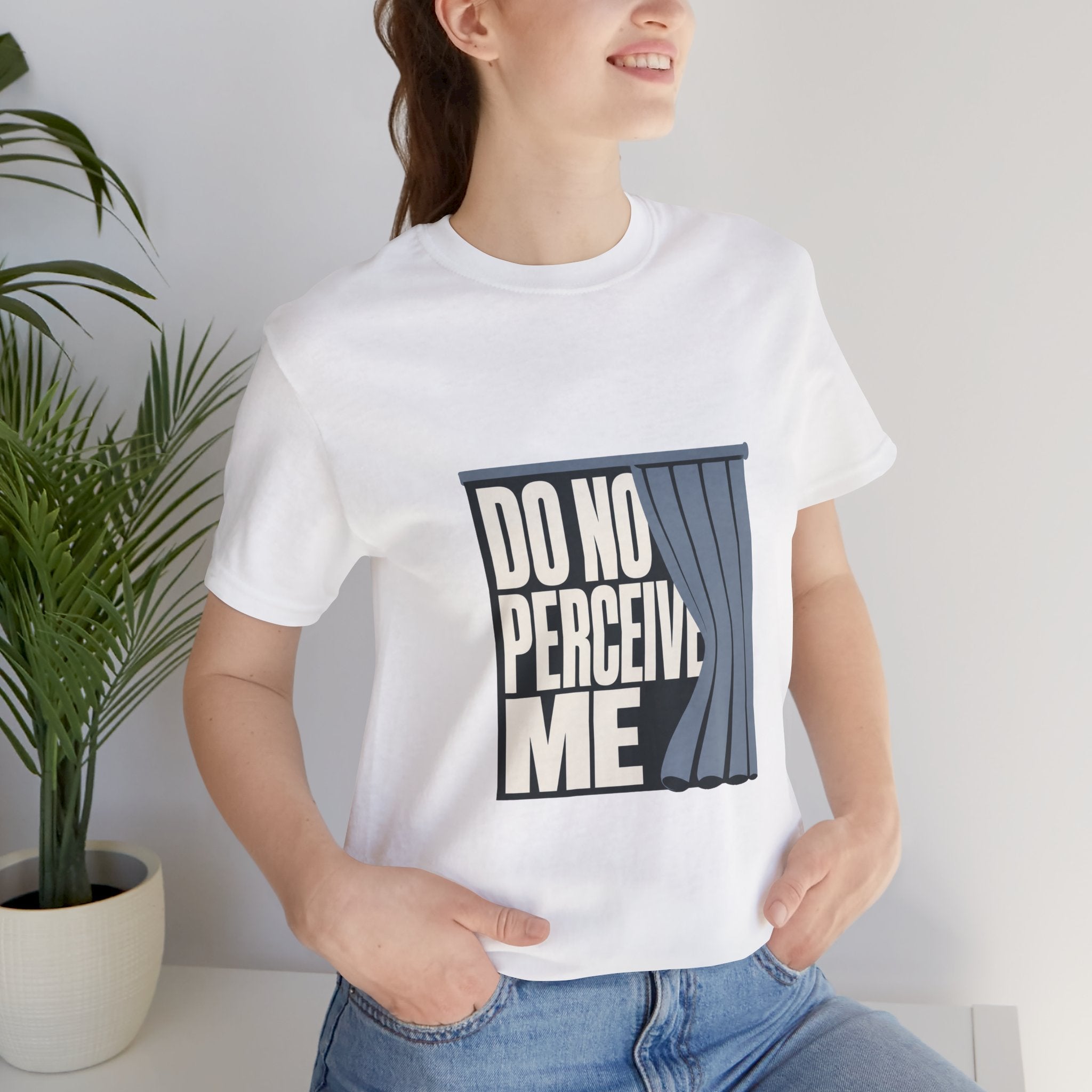 Color: White | Mockup 3