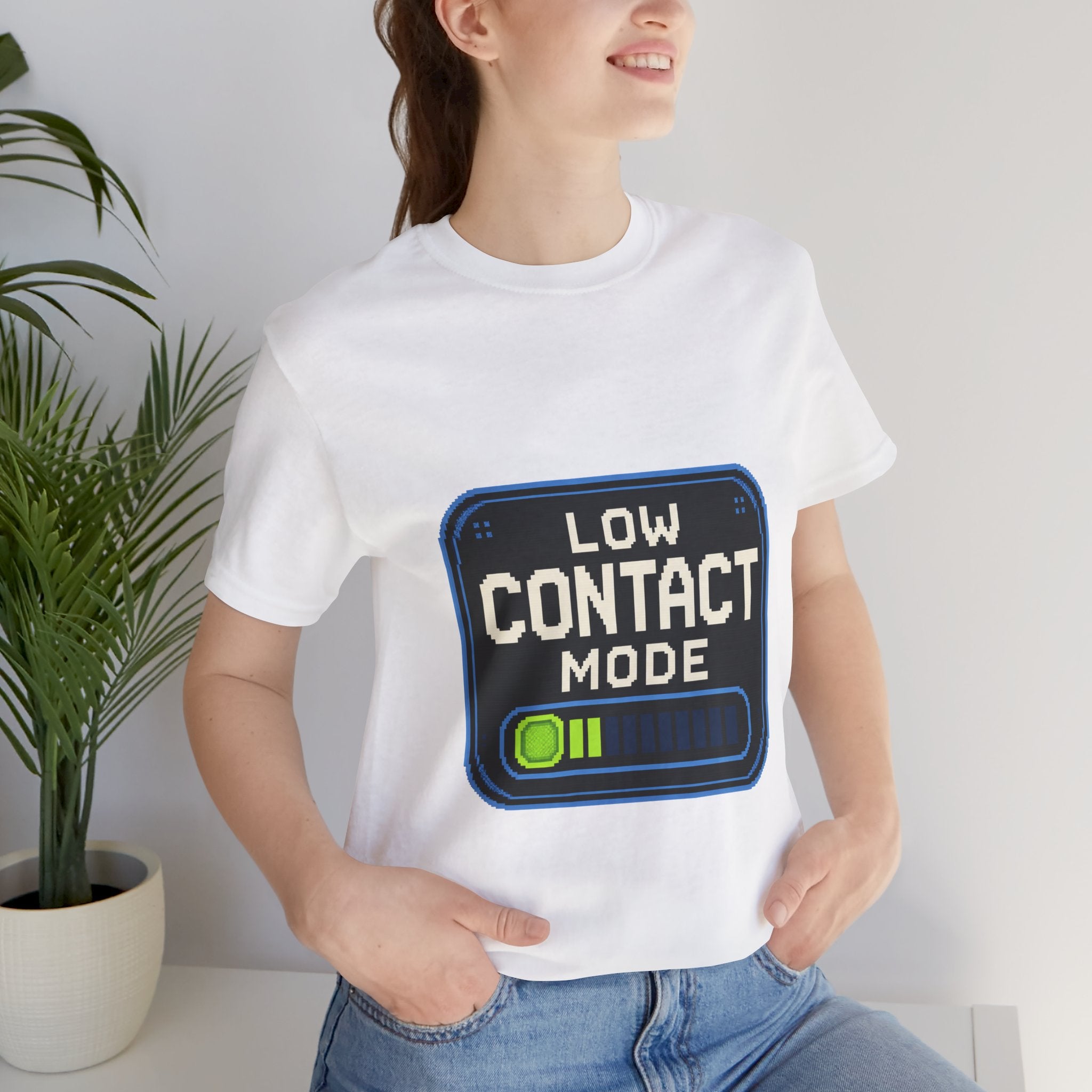 Color: White | Mockup 3