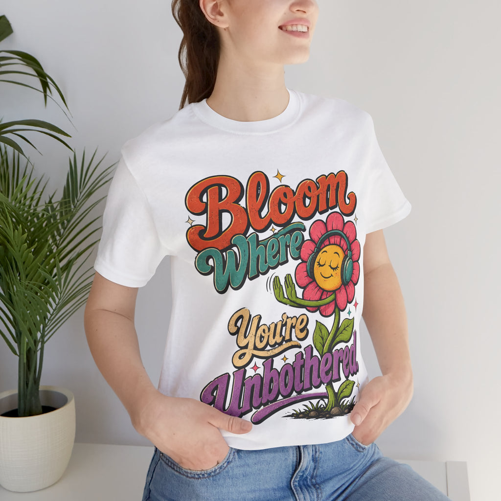 Color: White | Mockup 3