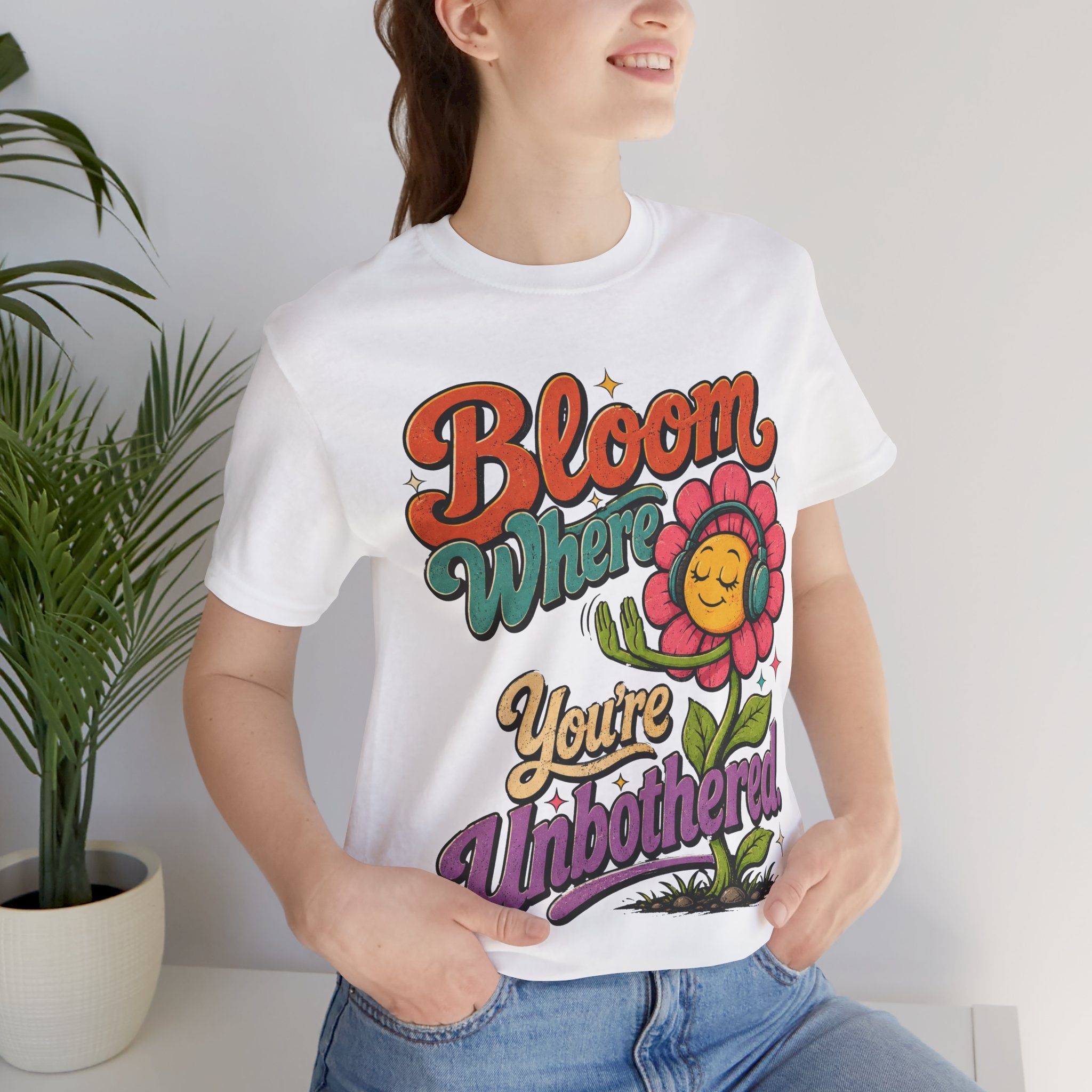 Color: White | Mockup 3