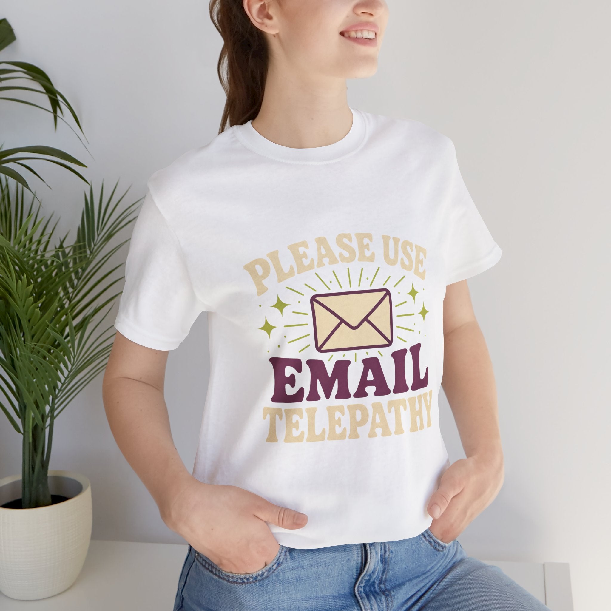 Color: White | Mockup 3