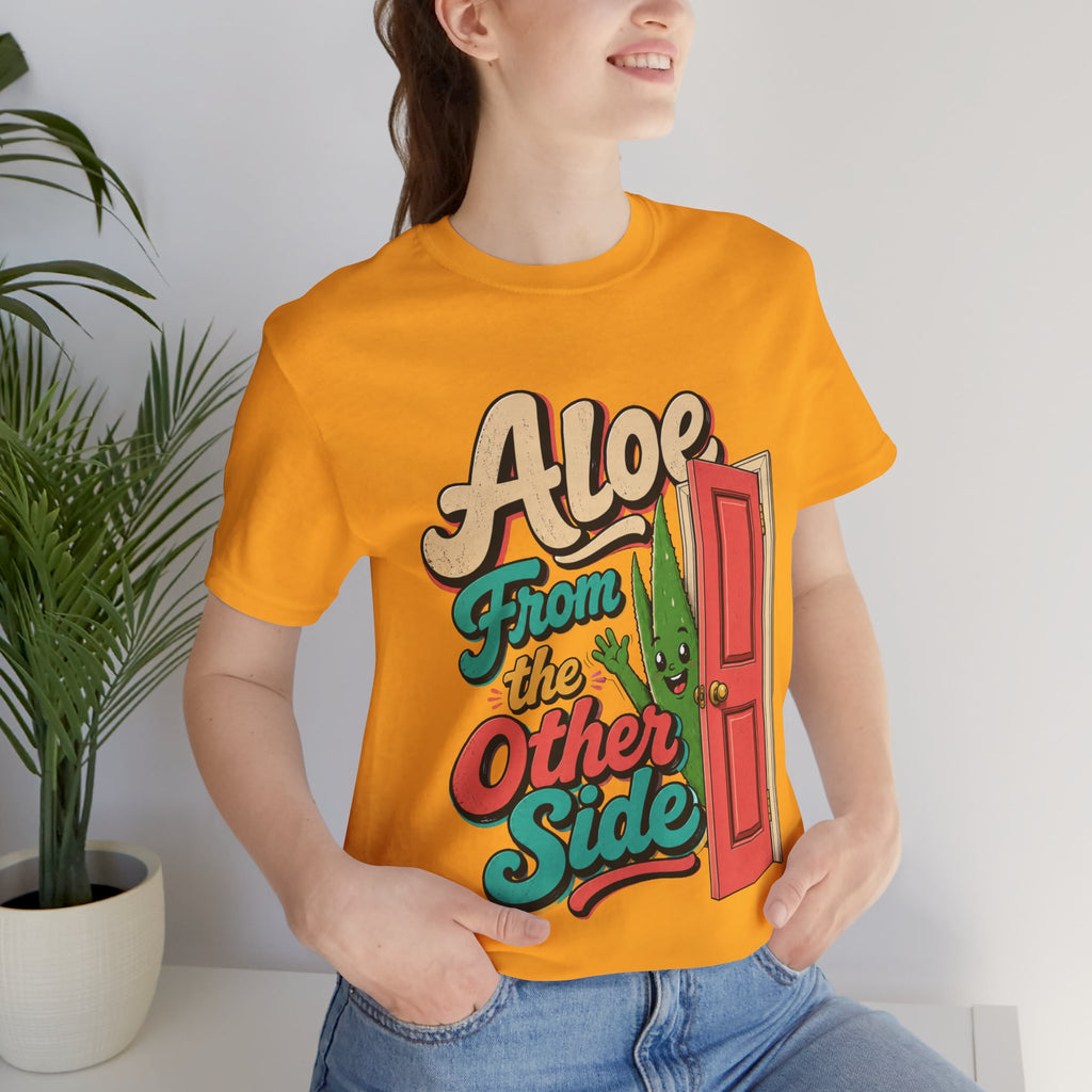 Color: Gold | Mockup 3